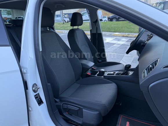 2017 SEAT LEON 1.6 TDI ORJİNAL 134BİNkm STYLE HATASIZ