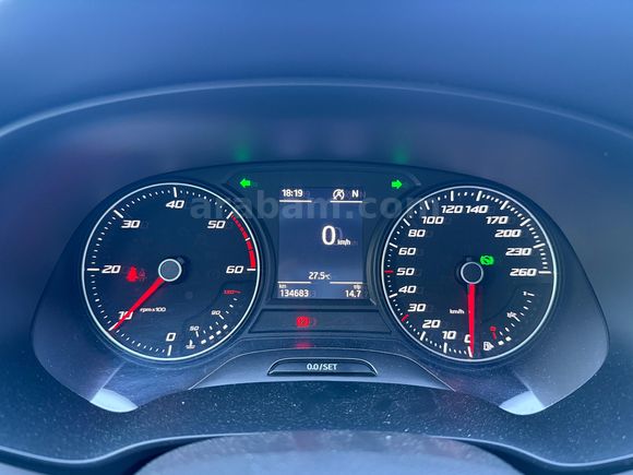 2017 SEAT LEON 1.6 TDI ORJİNAL 134BİNkm STYLE HATASIZ