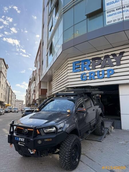 ERPAY OTOMOTİV'DEN 2022 MODEL TR DE TEK TOYOTA HİLUX 2.4 4X4 3