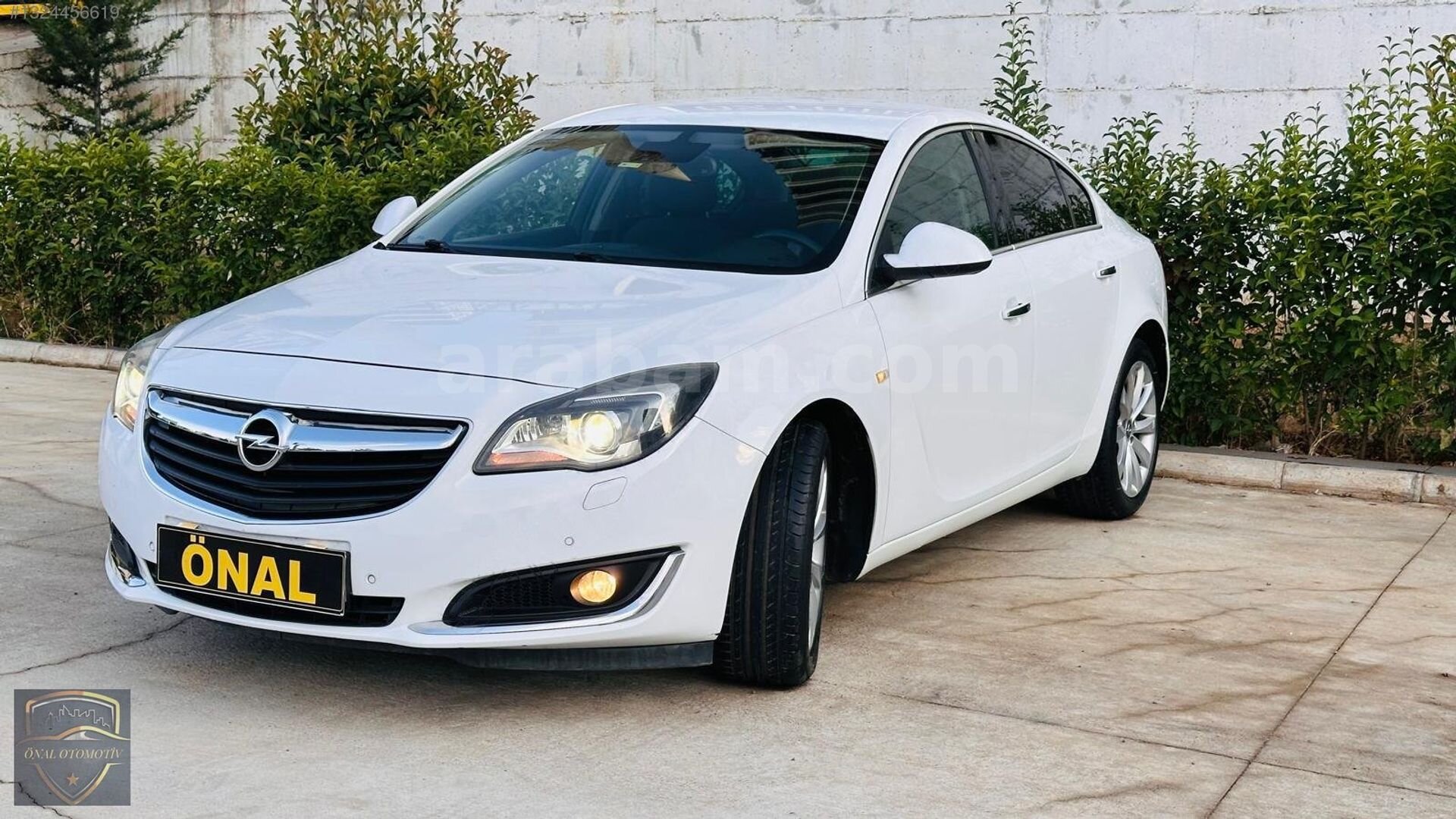Galeriden Opel Insignia 1.6 CDTI Cosmo 2016 Model Siirt 138.000 km Beyaz 4