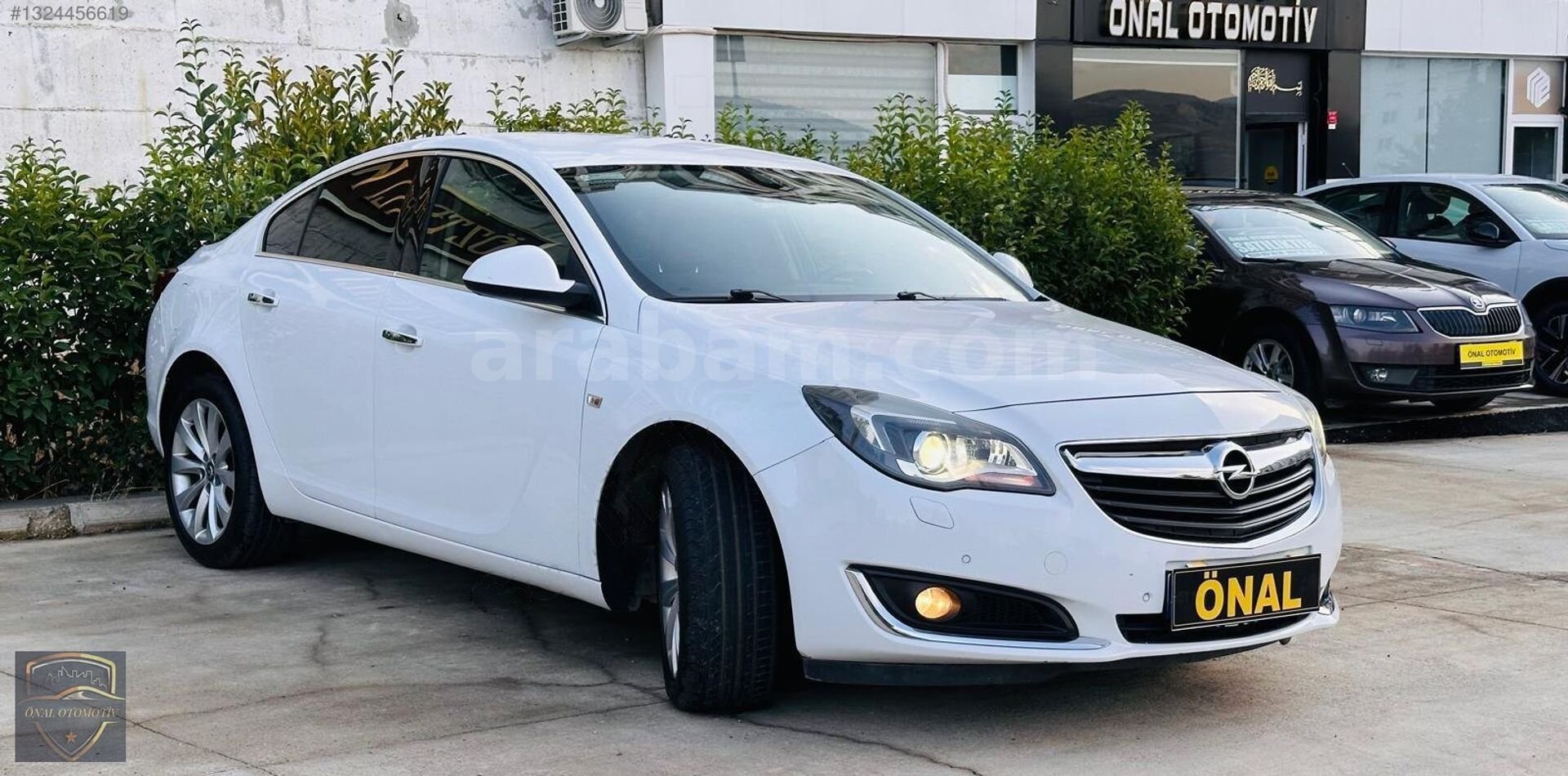 Galeriden Opel Insignia 1.6 CDTI Cosmo 2016 Model Siirt 138.000 km Beyaz 3