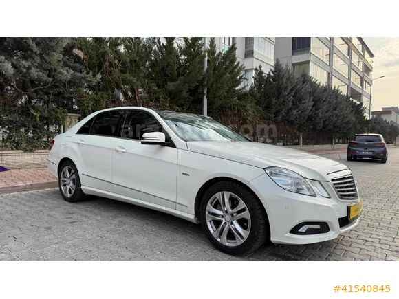 152.000 KM 2010 MODEL CAM TAVAN BLUEFFİCİENCY AVANTAGARDE