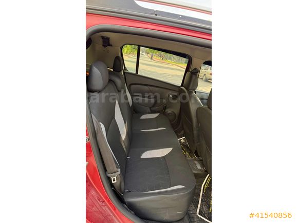 DACİA STEPWAY KIRMIZI 2013 MODEL 1.5 BLUEDCİ
