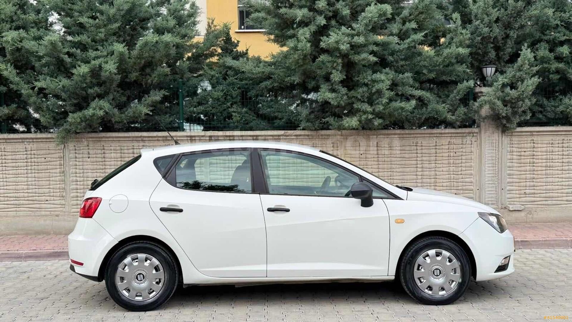 Galeriden Seat Ibiza 1.4 Style 2013 Model Konya 140.000 km Beyaz 7