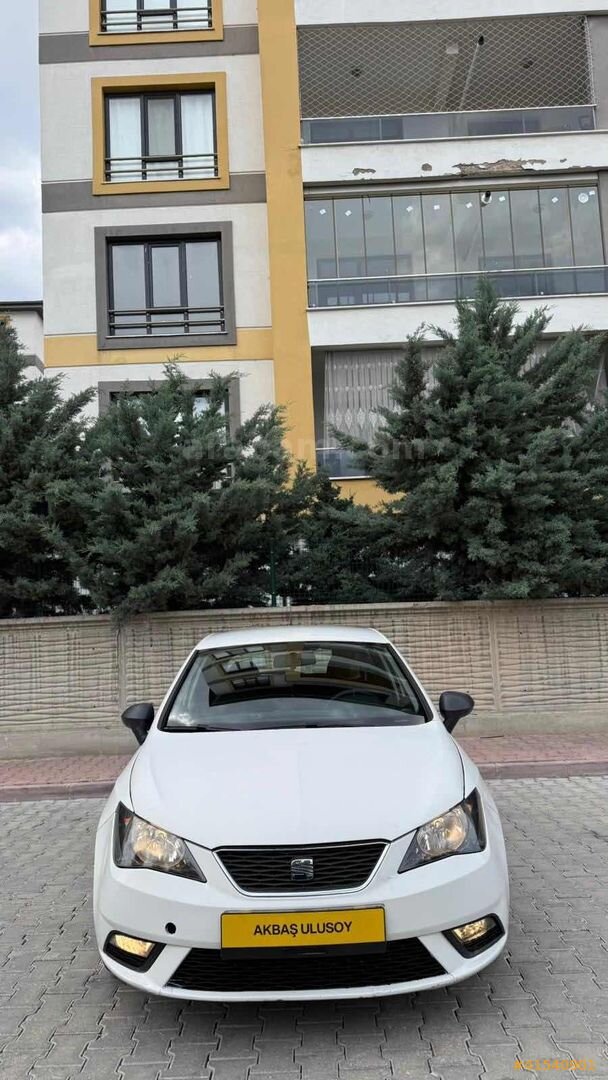 Galeriden Seat Ibiza 1.4 Style 2013 Model Konya 140.000 km Beyaz 1