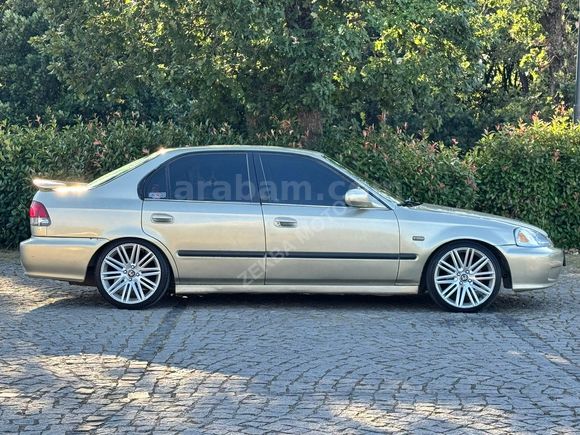 2001 HONDA CİVİC 1.6 İ ES MAKYAJLI EMSALSİZ