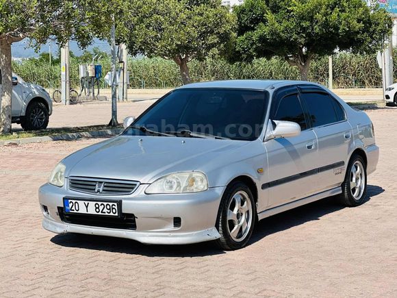 TERTEMİZ BAKIMLI 99 1.6 HONDA İES TAM GÜVENLİK KLİMA ABS AİRBEĞ