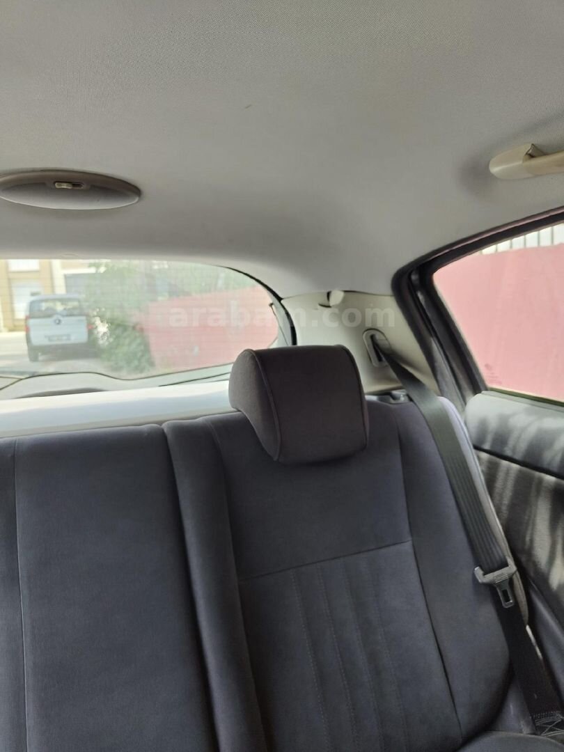 Sahibinden Alfa Romeo 147 1.6 TS Distinctive 2006 Model Antalya 219.000 km Siyah 5