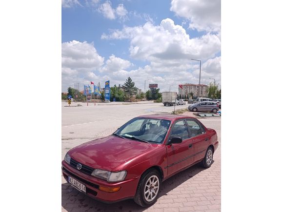 Toyota Corolla 1.6 XL 1993 Model  348.000 km Kırmızı
