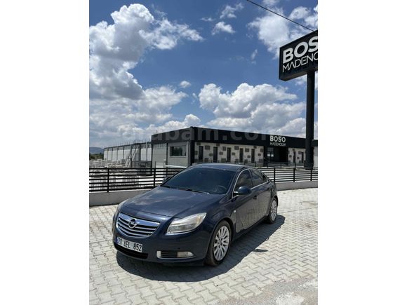 Sahibinden Opel Insignia 1.6 T Cosmo 2011 Model  266.000 km Mavi (metalik)