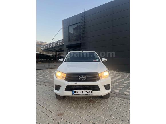 Galeriden Toyota Hilux 2.4 D-4D 4x2 Active 2015 Model Şanlıurfa