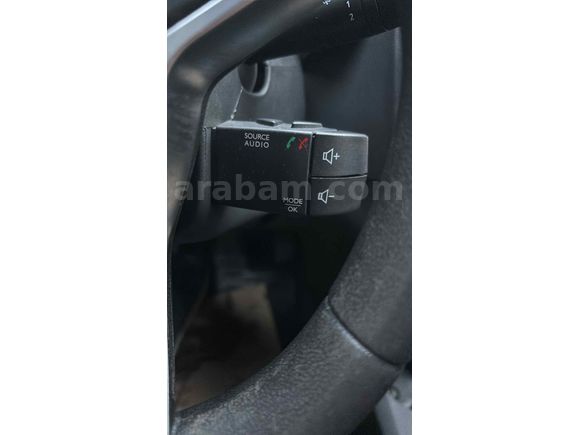 Sahibinden Renault Symbol 0.9 TCe Joy 2019 Model 