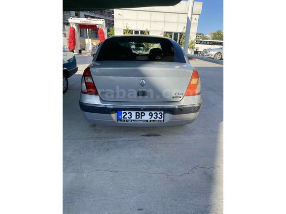 Sahibinden Renault Clio 1.4 Authentique 2005 Model 