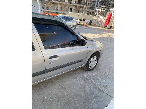 Sahibinden Renault Clio 1.4 Authentique 2005 Model 