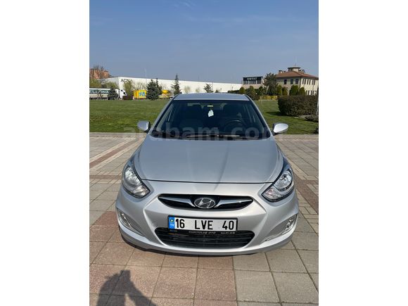 SAHİBİNDEN - 2011 ACCENT BLUE 1.6 CRDİ MODE - 193.xxx KM 
