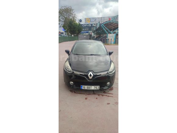 Renault Clio 0.9 Tce Icon - Muayene 05.2028 - 130,000 Km