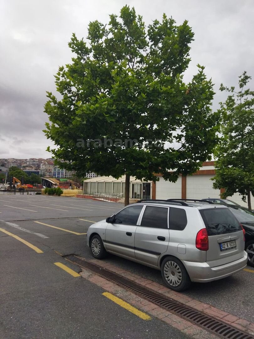 Sahibinden Mitsubishi Space Star 1.6 2005 Model İstanbul 223.000 km Gri (Gümüş) 4
