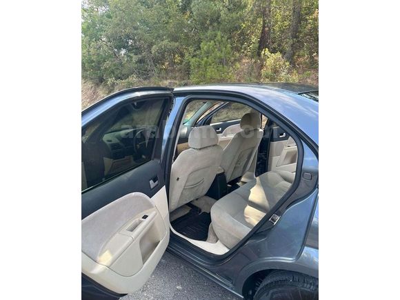 Sahibinden Ford Mondeo 2.0 Ghia 2004 Model 