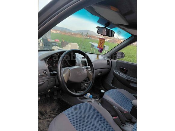Sahibinden Hyundai Accent 1.3 LX 2001 Model 