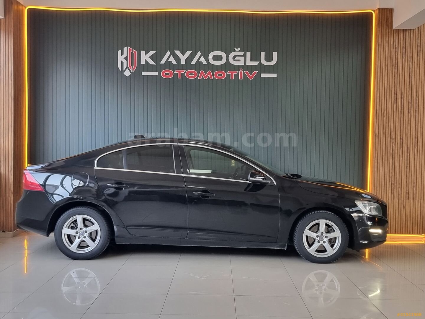 Galeriden Volvo S60 1.6 D 2015 Model Denizli 284.000 km Siyah 2