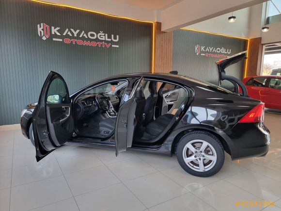2015 VOLVO S 60 1.6 D D2 OTOMATİK DEĞİŞENSİZ TEMİZ..