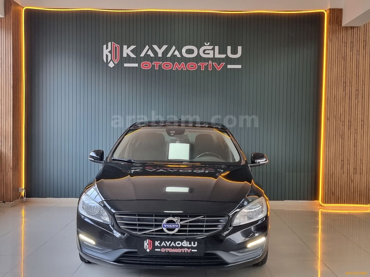Galeriden Volvo S60 1.6 D 2015 Model Denizli 284.000 km Siyah 3