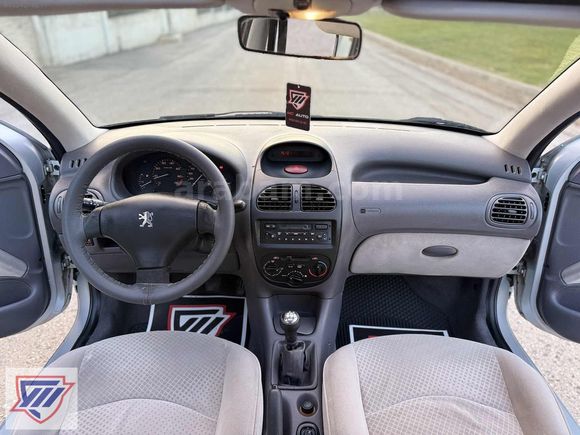 ÜSTAÇAR'LI PEUGEOT 206 XT 1.4 BENZİN 90 HP
