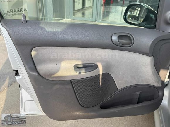 2005 MODEL 206-1.4-16V XT. ABS-KLİMA-8AIRBAG 190.BN KM'DE