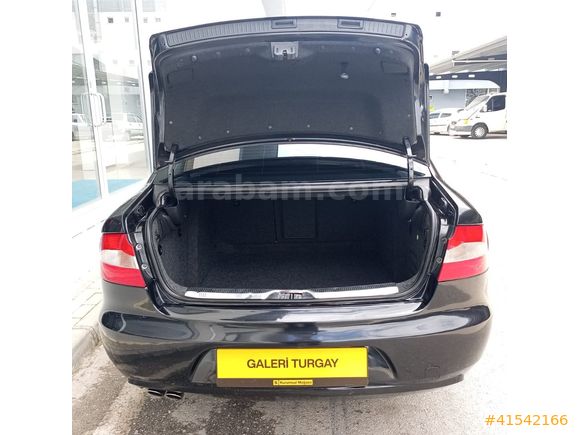 GALERİ TURGAY'DAN 2011 MODEL SUPERB 2.0 ELEGANCE 4 KOLTUK ISITMA