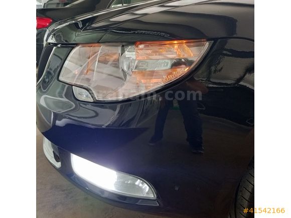 GALERİ TURGAY'DAN 2011 MODEL SUPERB 2.0 ELEGANCE 4 KOLTUK ISITMA
