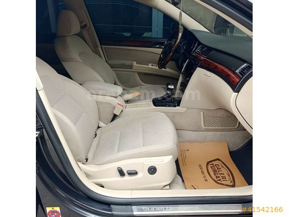 GALERİ TURGAY'DAN 2011 MODEL SUPERB 2.0 ELEGANCE 4 KOLTUK ISITMA