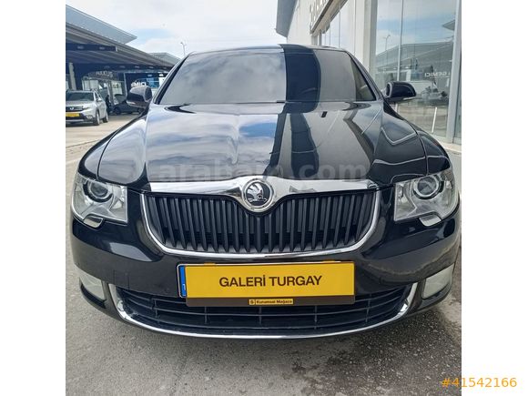GALERİ TURGAY'DAN 2011 MODEL SUPERB 2.0 ELEGANCE 4 KOLTUK ISITMA