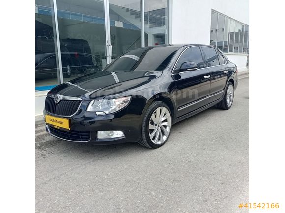 GALERİ TURGAY'DAN 2011 MODEL SUPERB 2.0 ELEGANCE 4 KOLTUK ISITMA
