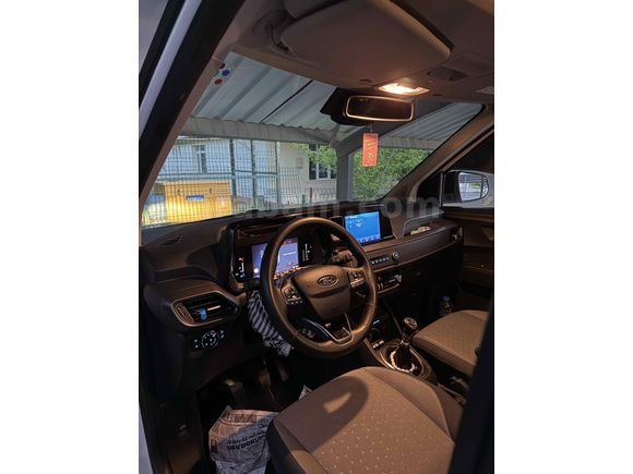 Sahibinden Ford Tourneo Courier 1.5 EcoBlue Titanium 2024 Model 