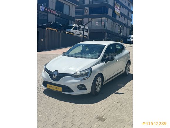 2022 MODEL 1.0 TCE OTOMATİK VİTES AİLE ARACI