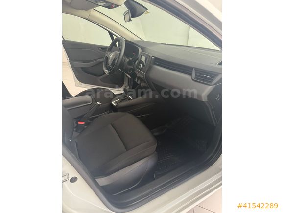 2022 MODEL 1.0 TCE OTOMATİK VİTES AİLE ARACI