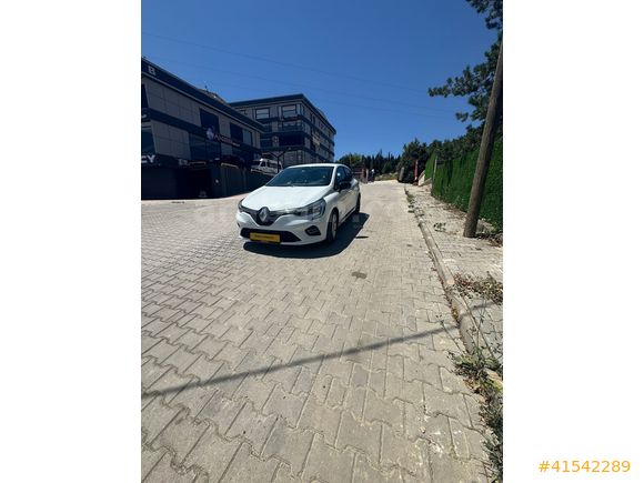 2022 MODEL 1.0 TCE OTOMATİK VİTES AİLE ARACI