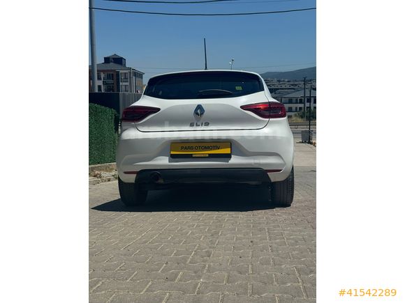 2022 MODEL 1.0 TCE OTOMATİK VİTES AİLE ARACI