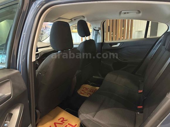 Sahibinden Ford Focus 1.5 EcoBlue Titanium X 2024 Model 