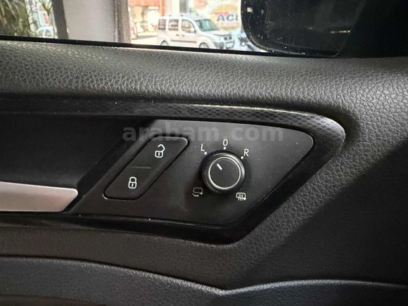 2014 Golf 1.4TSI HIGHLINE DSG/LED
