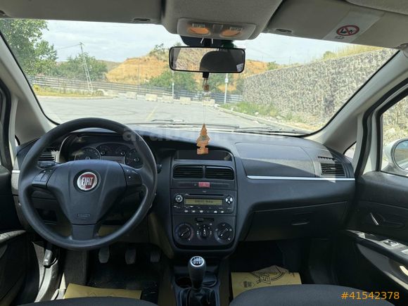 AKYOL MOTORS'DAN DEĞİŞENSİZ FIAT LİNEA