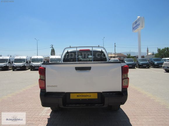 BÜYÜKSOYLU 'DAN 2021 MODEL ISIZU D MAX 1.9D V-GO 4X2 ÇİFTKABİN