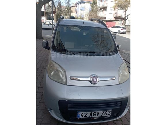 Sahibinden Fiat Fiorino Panorama 1.3 Multijet Emotion 2014 Model  144.000 km Gri (Gümüş)