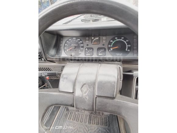 Sahibinden Renault R 9 1.4 Broadway GTE 1993 Model