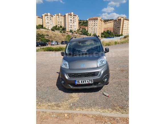 Sahibinden Fiat Fiorino Combi 1.4 Eko Premio 2022 Model İzmir 35.000 km Füme