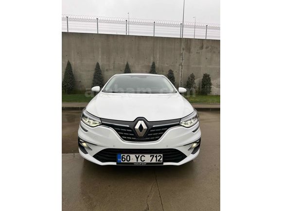 Sahibinden Renault Megane 1.3 TCe Icon 2025 Model 