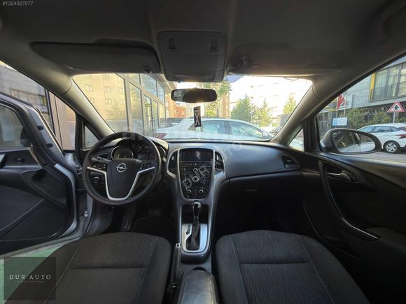 DUR AUTO 2020 ASTRA 1.4 T OTOMATİK 180 BİN KM