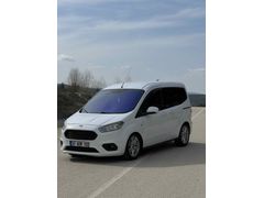 Sahibinden Ford Tourneo Courier 1.5 TDCi Titanium 2022 Model 