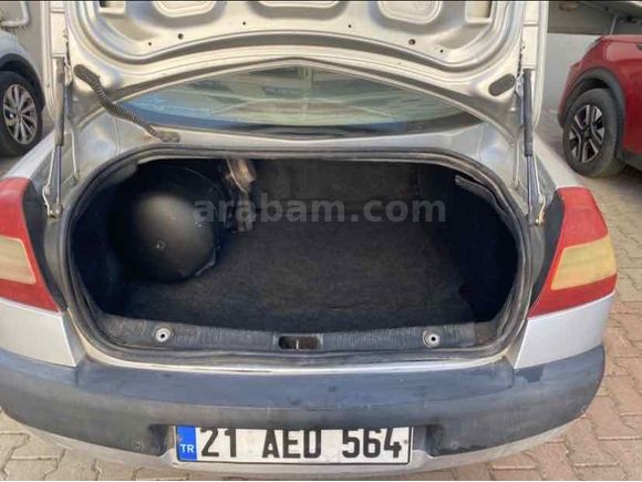 Sahibinden Renault Megane 1.4 Authentique 2008 Model 