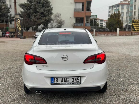 2019 Model Opel Astra 1.4 T Edition Plus